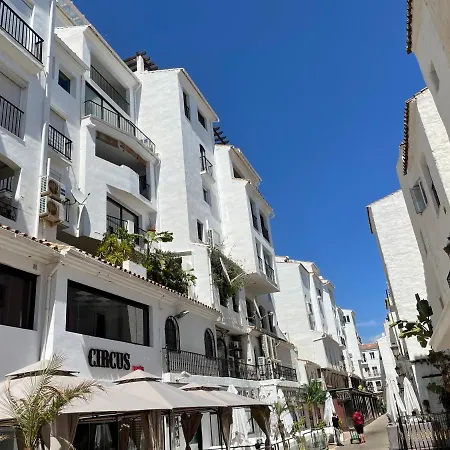 Homelystay - Marbella, Puerto Banus *