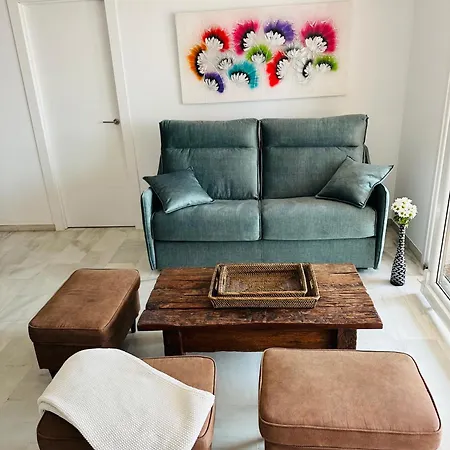 Homelystay - Marbella, Puerto Banus דירה *